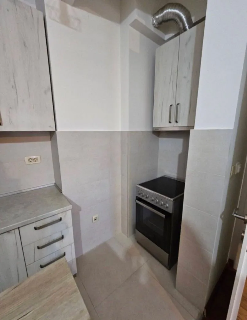 Rent, studio apartment, 30m², Stara Varoš, Podgorica