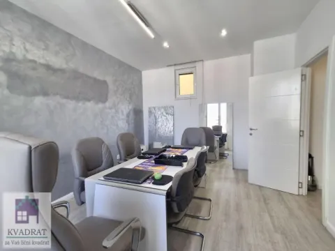 Prodaja, četvorosoban stan, 118m², Đeram Pijaca, Beograd - image 19