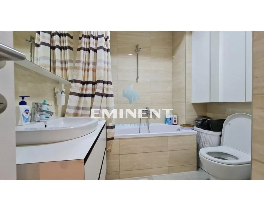 Izdavanje, stan, 69m², Novi Beograd Blok 67, Novi Beograd Sve Podlokacije