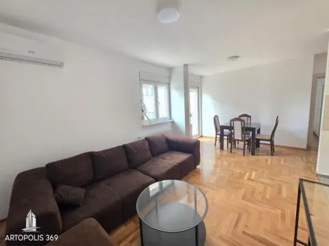Rent, two bedroom apartment, 49m², Zvezdara Sve Podlokacije, Beograd - image 2