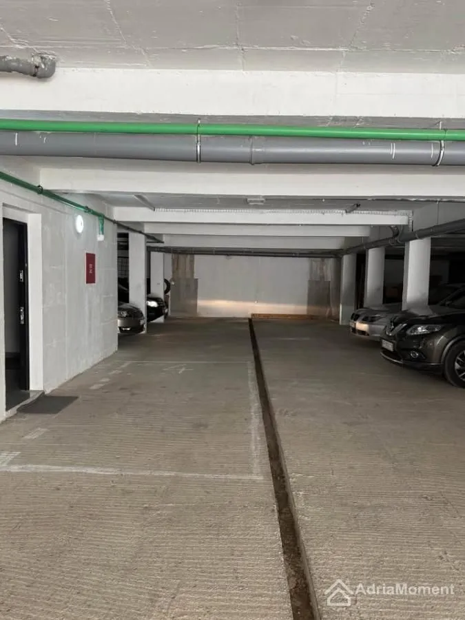 Sale, two bedroom apartment, 68m², Dobre Vode, Bar