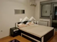 Izdavanje, četvorosoban stan, 99m², Centar, Novi Sad - image 5