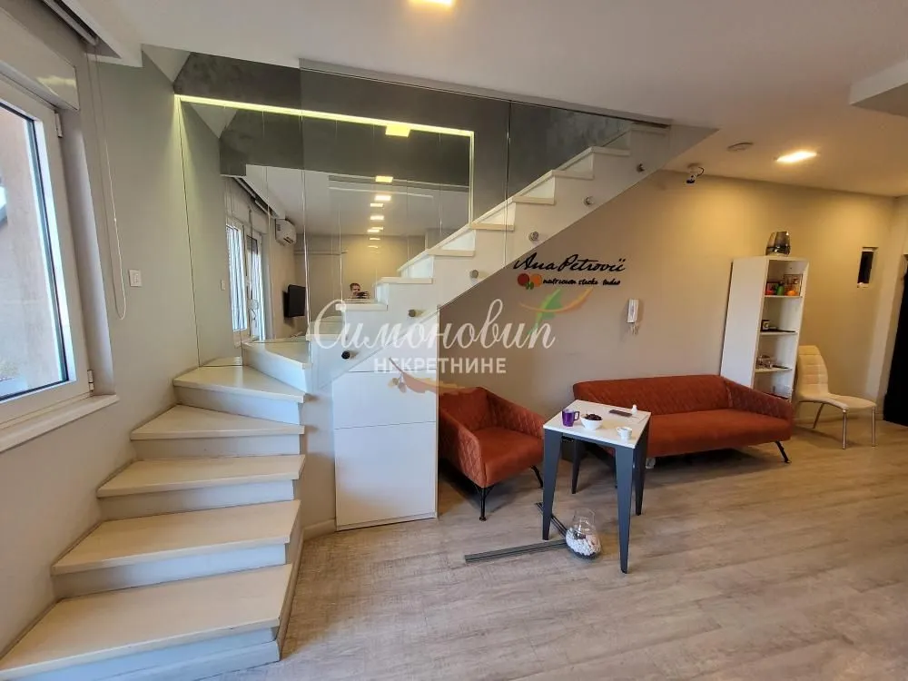 Izdavanje, četvorosoban stan, 118m², Đeram Pijaca, Beograd