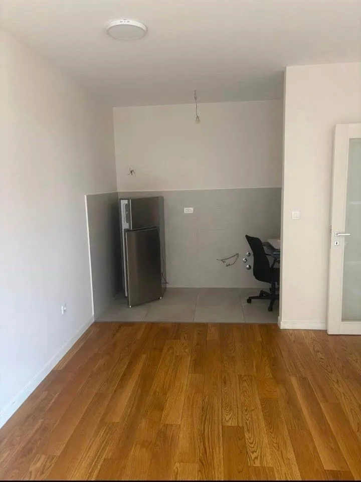 Rent, two bedroom apartment, 70m², Central Point, Podgorica