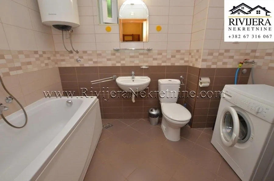 Sale, two bedroom apartment, 229m², Savina, Herceg Novi