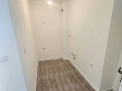 Prodaja, dvosoban stan, 59m², Ilino, Bar - image 7