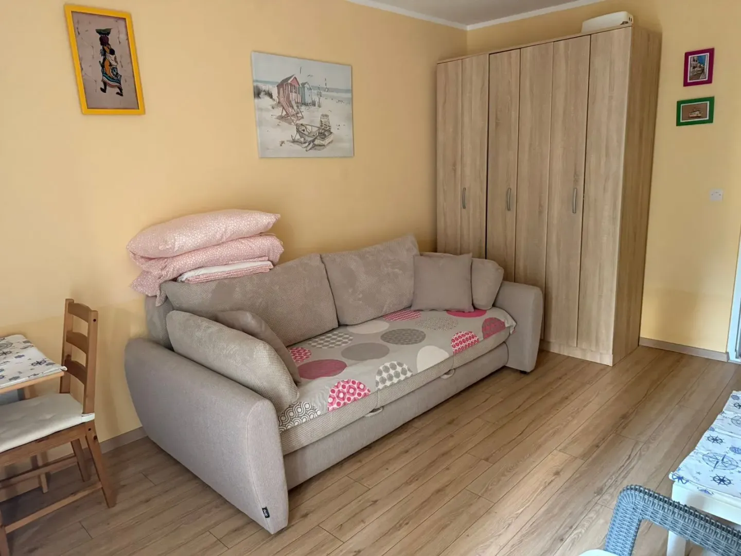 Izdavanje, garsonjera, 25m², Centar, Bar
