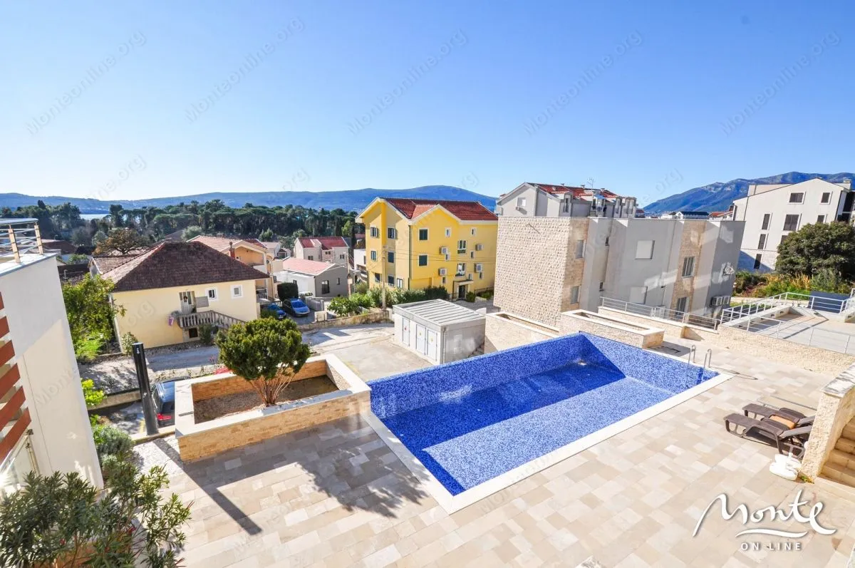 Prodaja, jednosoban stan, 54m², Tivat, Crna Gora