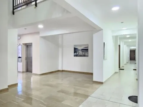 Izdavanje, trosoban stan, 70m², Zabjelo, Podgorica - image 8