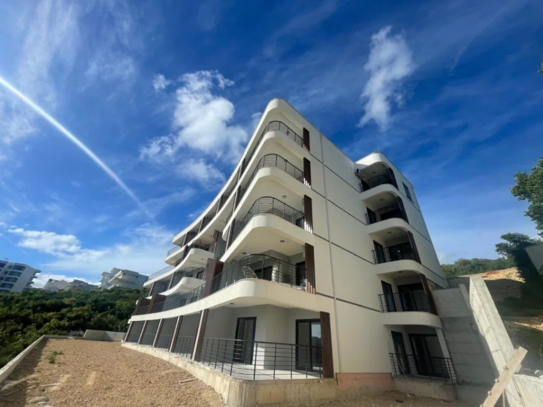 Prodaja, dvosoban stan, 109m², Pinješ, Ulcinj