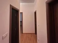 Izdavanje, četvorosoban stan, 150m², Tološi, Podgorica - image 9