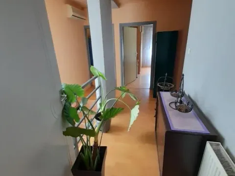 Prodaja, kuća, 240m², Tabane, Jagodina - image 14