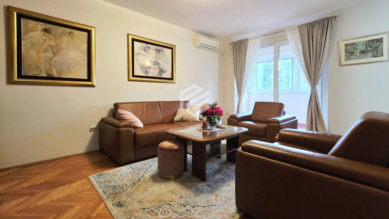 Prodaja, jednosoban stan, 63m², Preko Morače, Podgorica