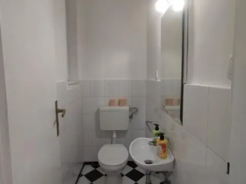 Rent, three bedroom apartment, 136m², Stari Grad, Beograd - image 14