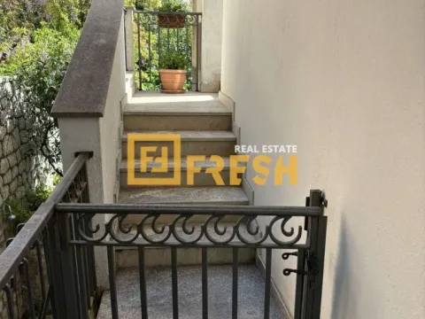 Prodaja, dvosoban stan, 117m², Sutomore, Bar - image 4