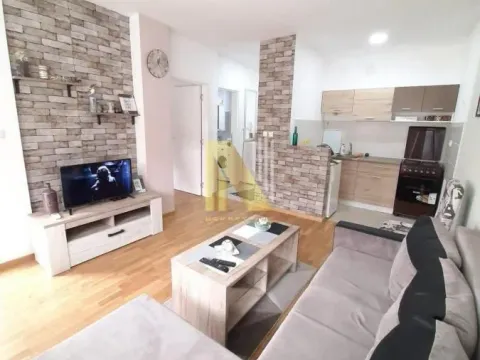 Stan in Nova Detelinara