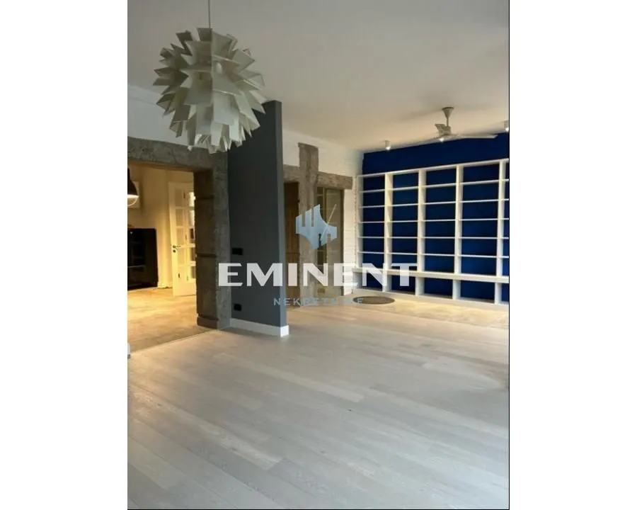 Izdavanje, dvosoban stan, 125m², Stari Grad, Beograd