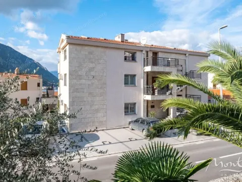 Prodaja, trosoban stan, 114m², Dobrota, Kotor - image 36