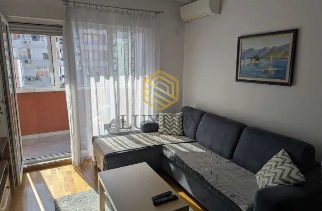 Izdavanje, garsonjera, 30m², Tuški Put, Podgorica