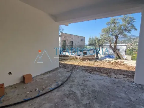 Prodaja, kuća, 174m², Bar, Crna Gora - image 8