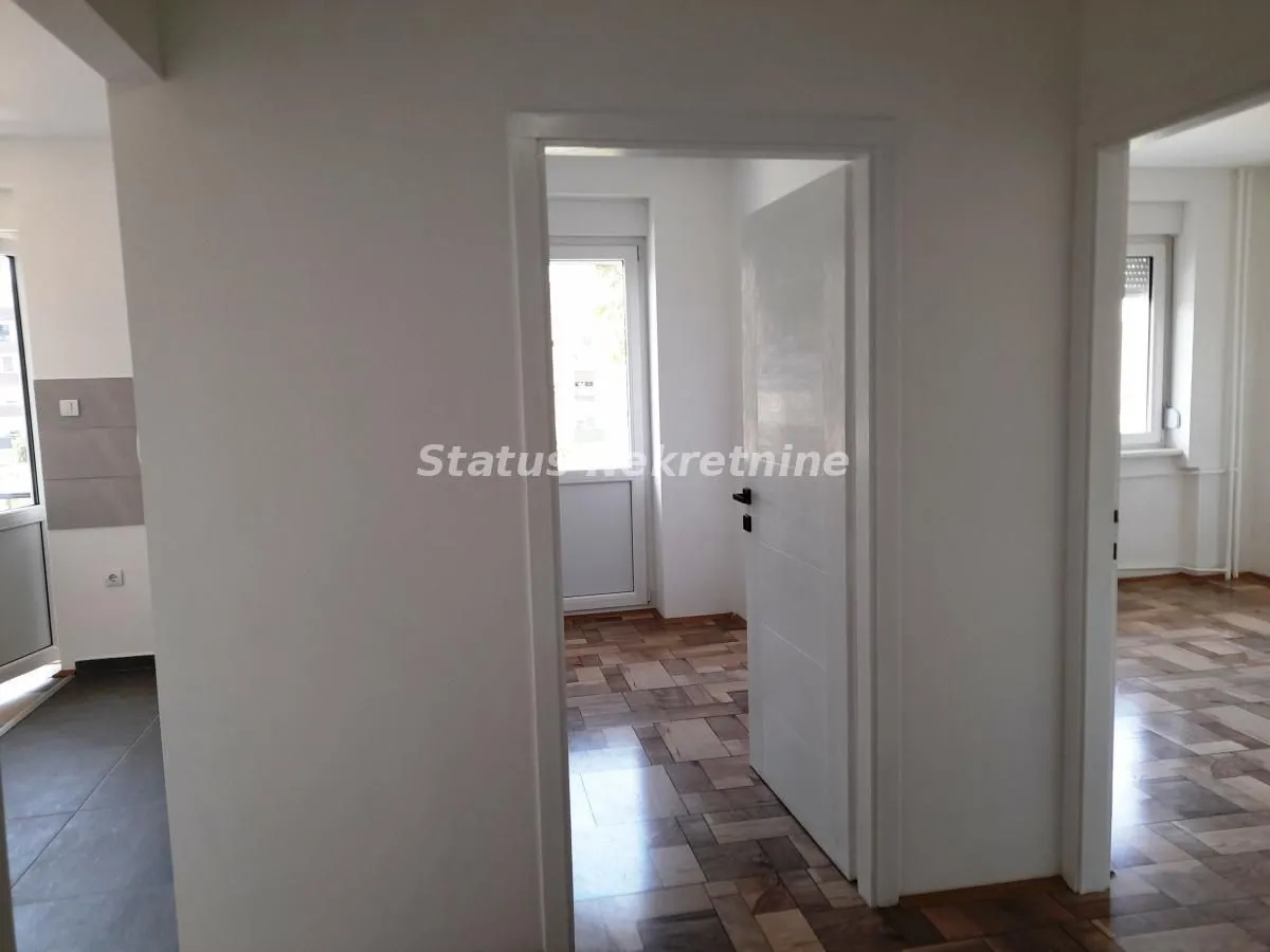 Prodaja, dvosoban stan, 52m², Grbavica, Novi Sad Sve Podlokacije