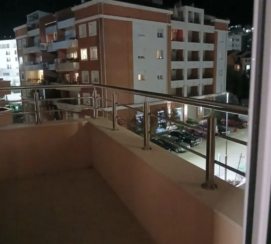 Sale, two bedroom apartment, 81m², Lazi, Budva