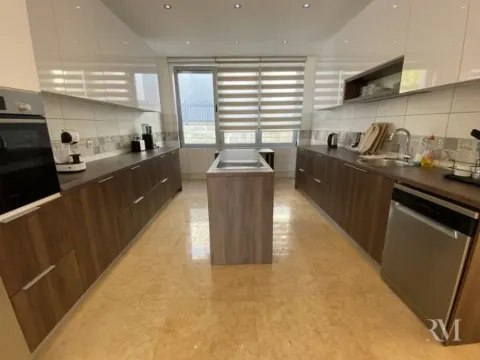 Izdavanje, kuća, 450m², Budva, Crna Gora - image 6