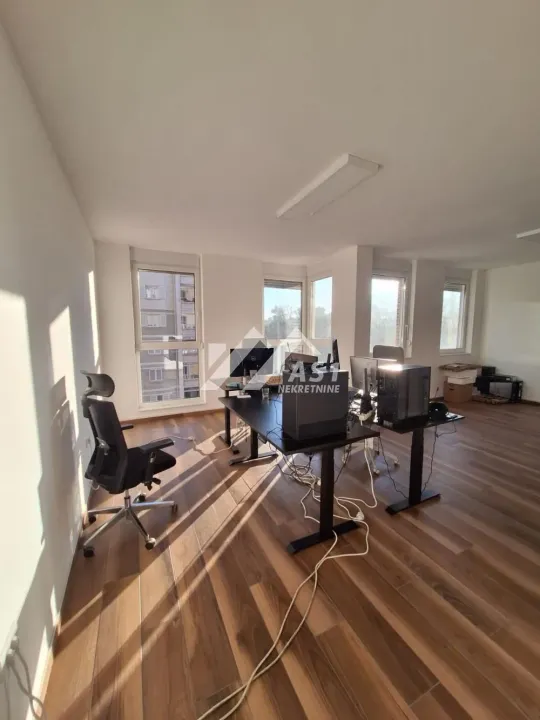 Rent, four bedroom apartment, 100m², Novi Sad Sve Podlokacije, Novi Sad