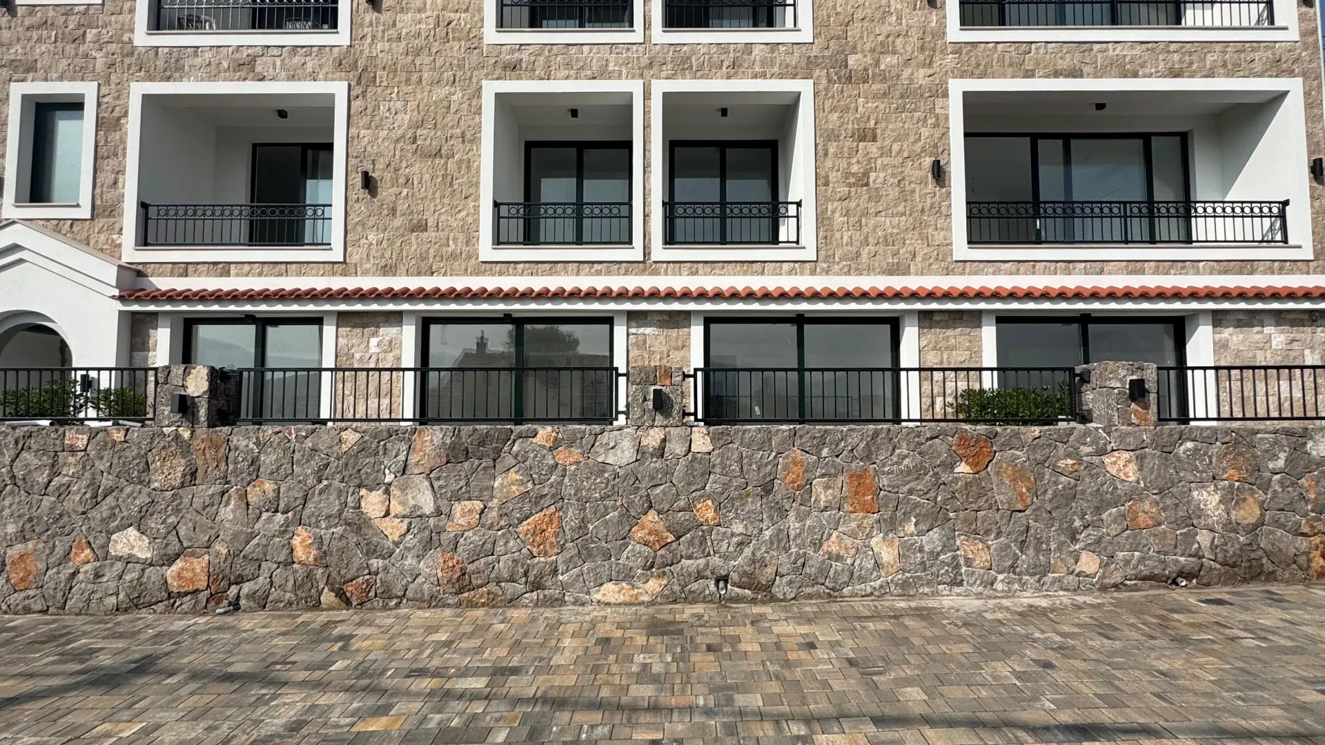 Prodaja, dvosoban stan, 54m², Radovići, Tivat