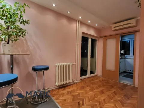 Prodaja, dvosoban stan, 73m², Bulevar Oslobodjenja, Novi Sad Sve Podlokacije - image 11