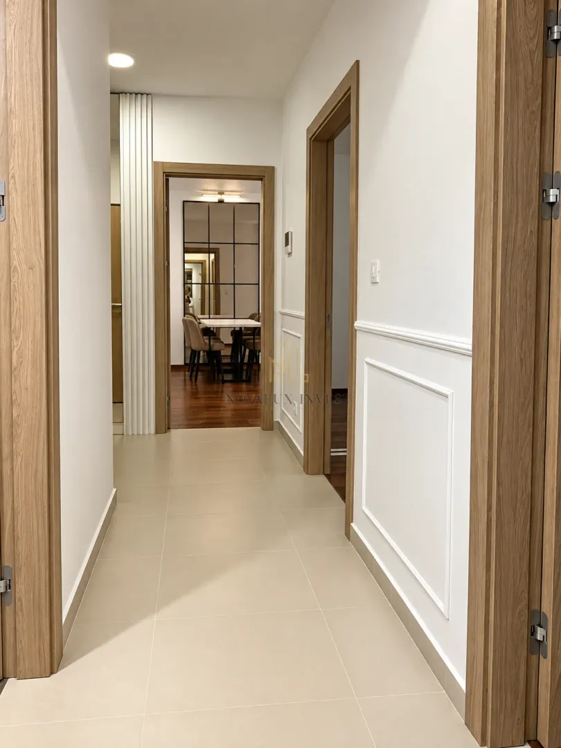 Izdavanje, dvosoban stan, 72m², Master Kvart, Podgorica
