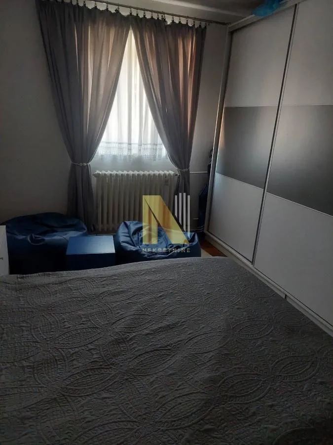 Prodaja, kuća, 102m², Cara Dušana, Novi Sad Sve Podlokacije