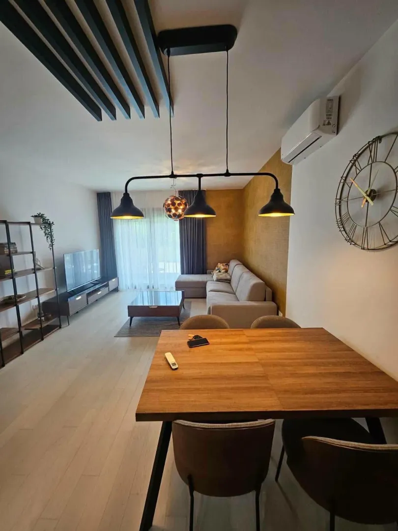 Izdavanje, dvosoban stan, 70m², Donja Lastva, Tivat