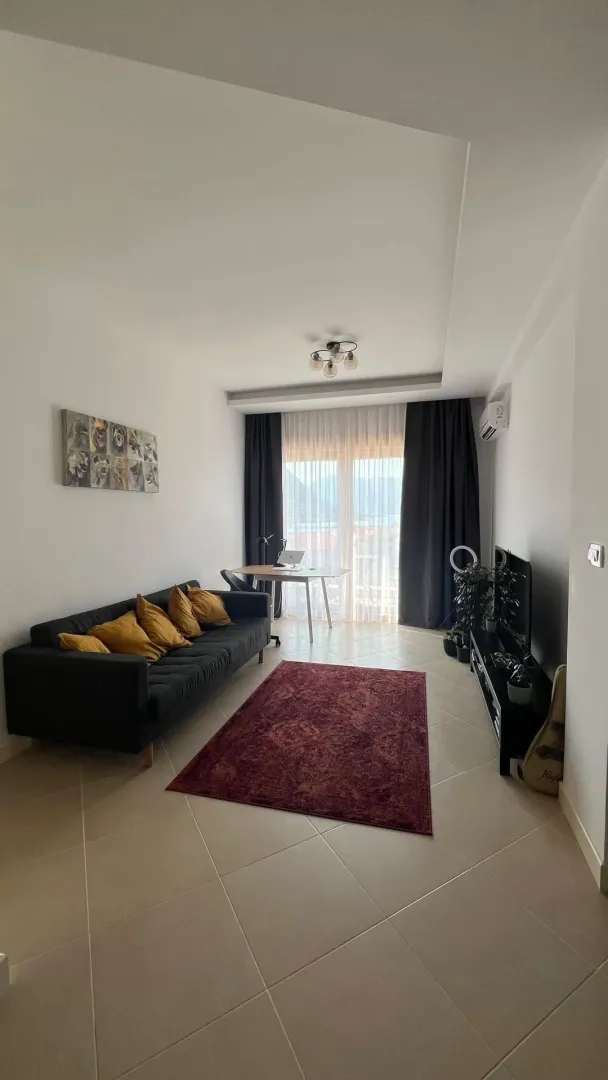 Prodaja, trosoban stan, 62m², Dobrota, Kotor