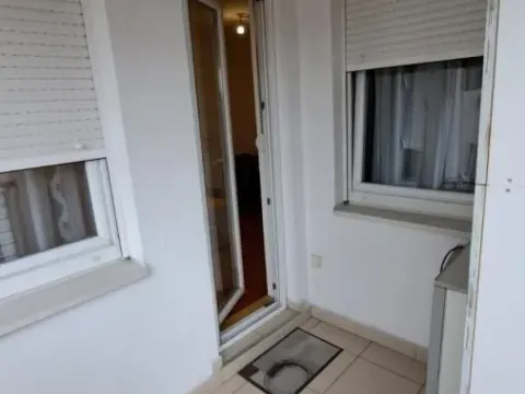 Izdavanje, jednosoban stan, 33m², Banatić, Novi Sad Sve Podlokacije - image 11