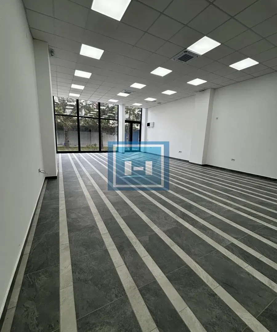 Rent, office space, 82m², Jagodina, Srbija