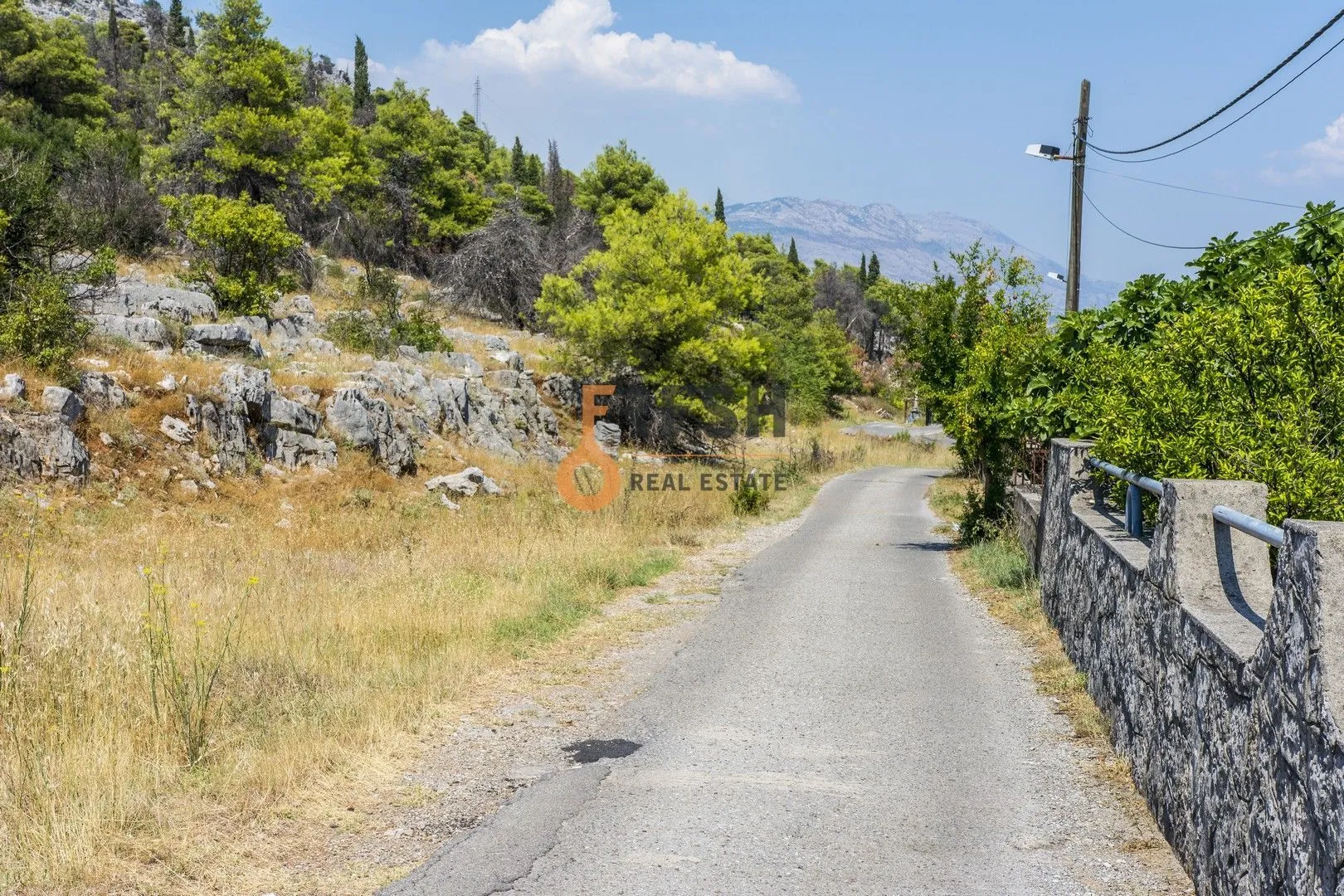 Prodaja, plac, 1800m², Momišići, Podgorica