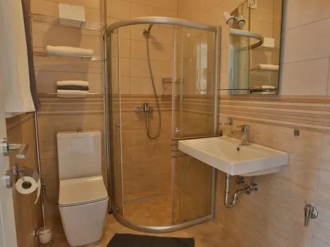 Prodaja, kuća, 550m², Tivat, Crna Gora - image 13