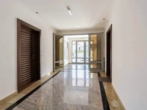 Sale, one bedroom apartment, 61m², Centar, Budva - image 9