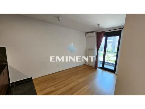 Stan in Novi Beograd Blok 65