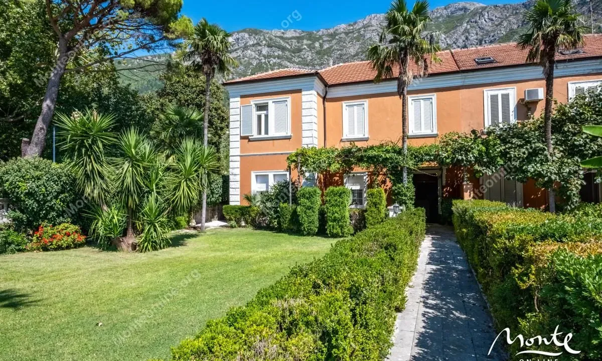 Prodaja, kuća, 112m², Risan, Kotor