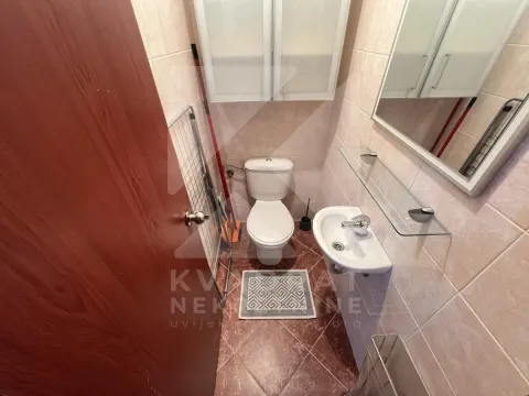 Rent, two bedroom apartment, 62m², Blok 9, Podgorica - image 14