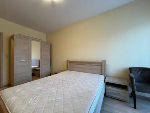 Izdavanje, trosoban stan, 107m², City Kvart, Podgorica - image 7