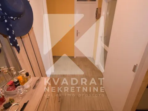 Prodaja, dvosoban stan, 80m², Pejton, Podgorica - image 11