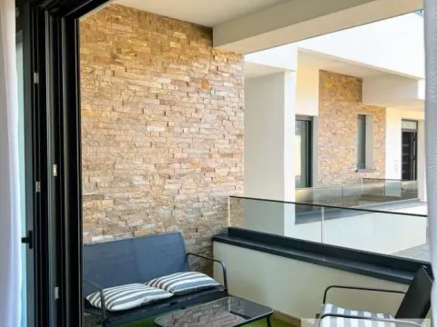 Prodaja, trosoban stan, 86m², Banja Vrdnik, Irig - image 8