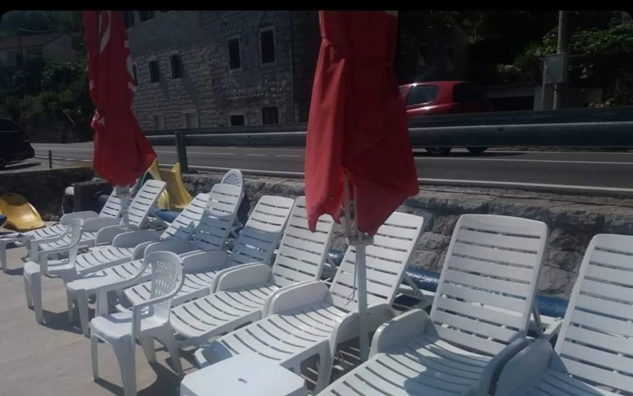 Prodaja, kuća, 300m², Herceg Novi, Crna Gora