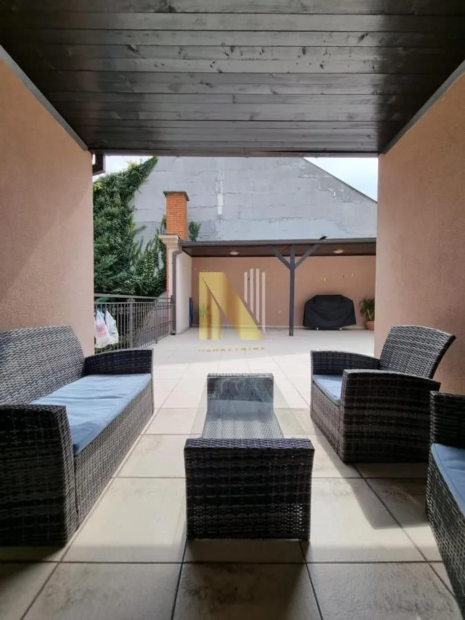 Izdavanje, četvorosoban stan, 210m², Telep, Novi Sad Sve Podlokacije