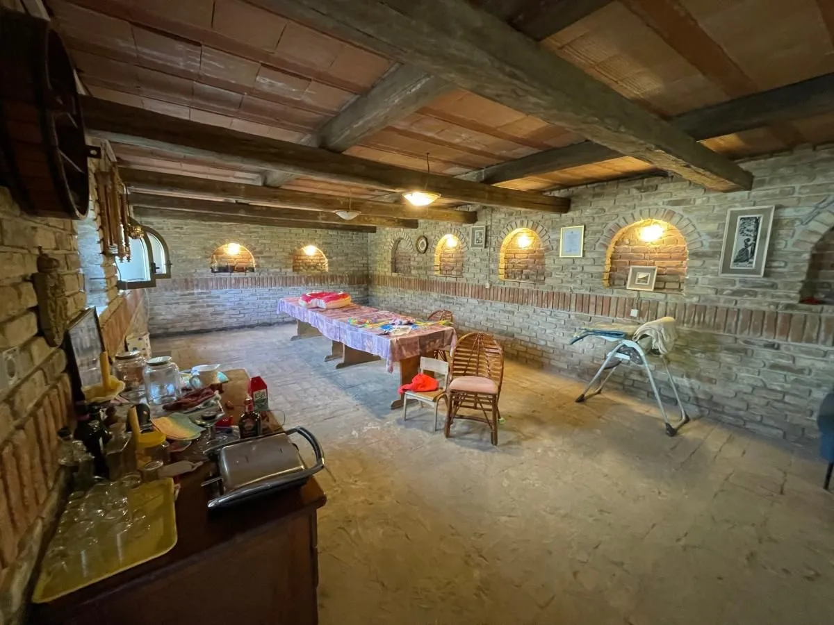Prodaja, kuća, 150m², Paragovo, Petrovaradin