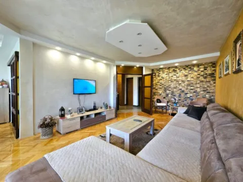 Prodaja, trosoban stan, 103m², Zabjelo, Podgorica - image 2