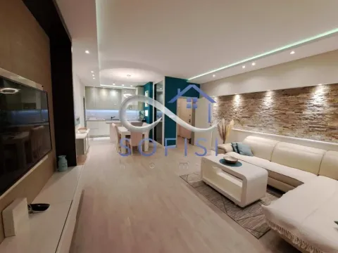 Izdavanje, trosoban stan, 78m², Centar, Novi Sad - image 3